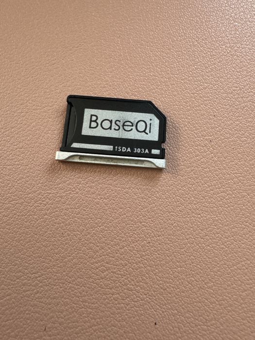 BaseQi - Leitor de cartões micro SD para MacBook Pro 13 Retina