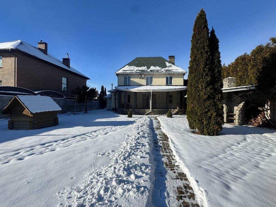 Престижна локація, якісний будинок, 16 соток, БАНЯ на дровах