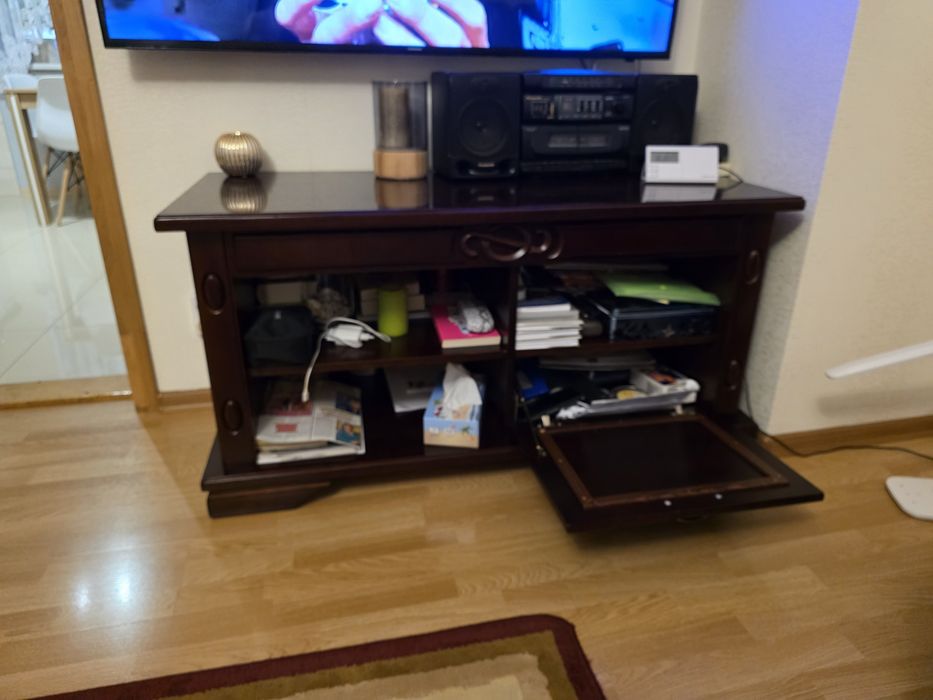 Szafka pod telewizor