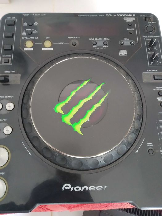 Conjunto de Equipamento para DJ