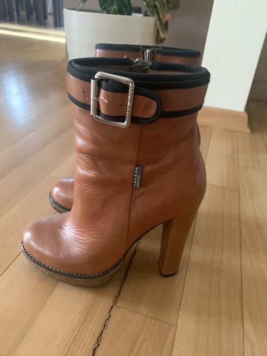 Armani Jeans botki roz 38