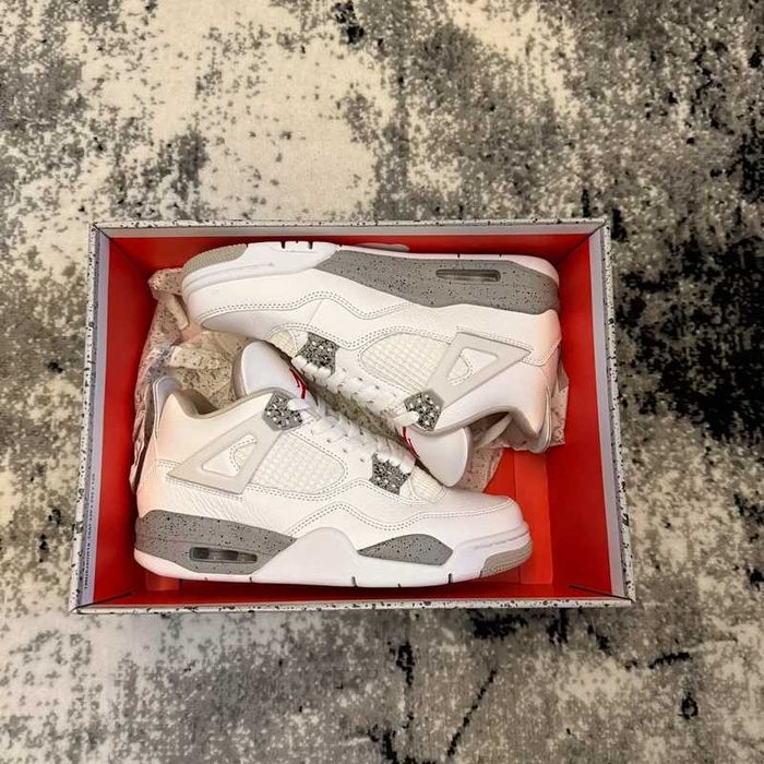 Jordan 4 Retro White Oreo R.44