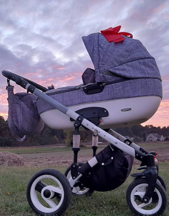 Дитяча коляска,дешево