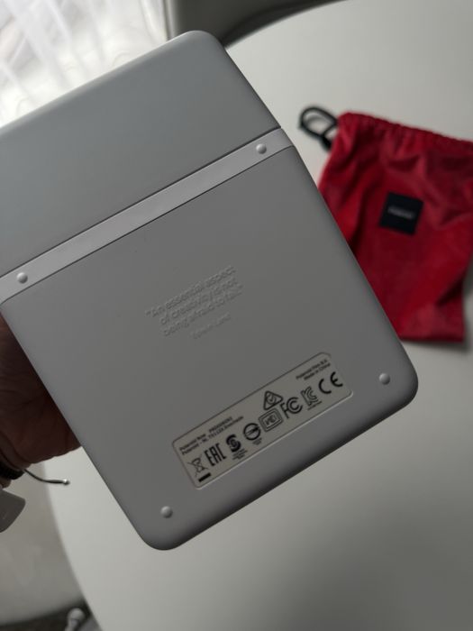 Polaroid Now (Generation 2)