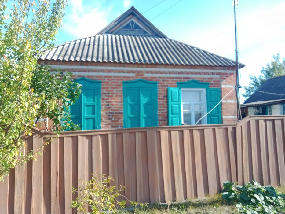 Житловий одноповерховий будинок садибного типу в сел. Кириківка