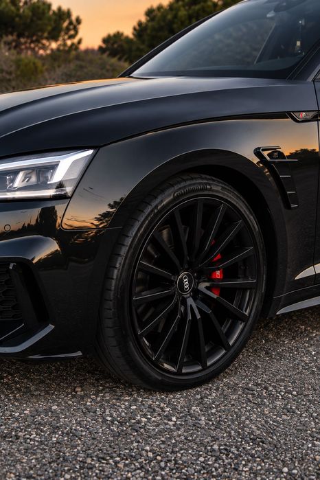Audi A5 2.0 TDI S-line edição especial (único em Portugal)