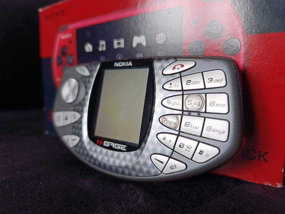 Nokia N-Gage plus karta pamięci