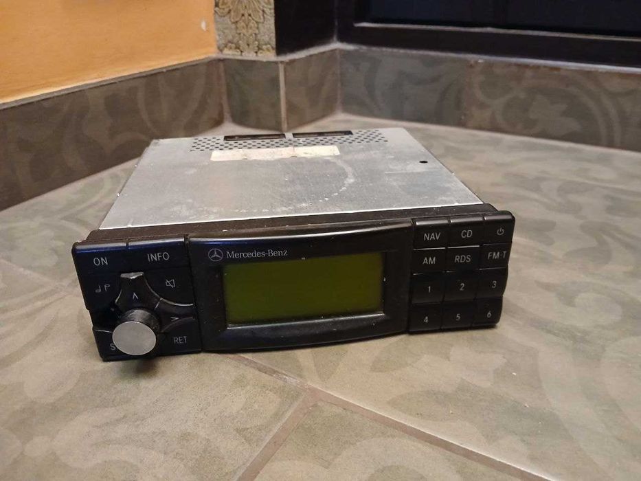 Автомагнітола Mercedes-Benz