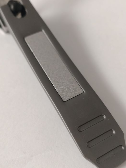 Щипчики, брелок для ногтей. Стильный.