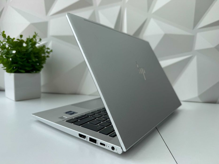 Уцінка! HP EliteBook 630 G10/i5-1345U/8Gb/256Gb M2/14" IPS/Гарантія