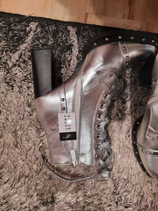 Buty  botki  damskie  srebrne skóra  ekologiczna  38 nowe