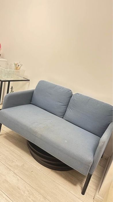 IKEA GLOSTAD sofa azul