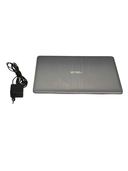 Laptop Asus R540S + Zasilacz 8GB/128GB/Intel Caleron
