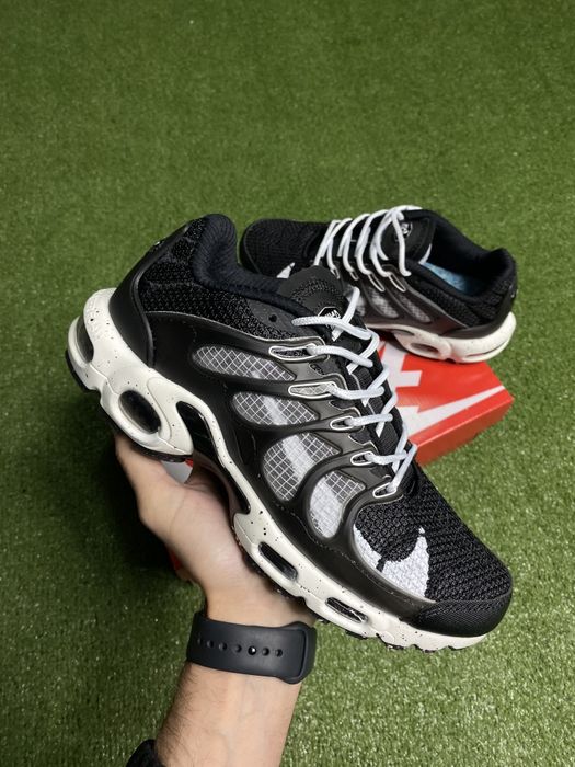 7 кольорів Nike Air Max Terrascape Plus