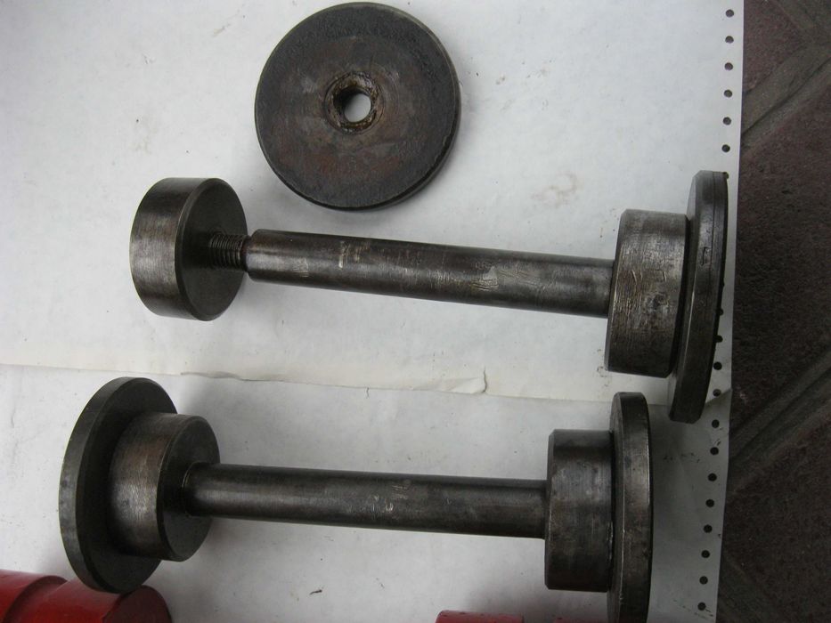 Продам гантели 6 и 3,5 кг