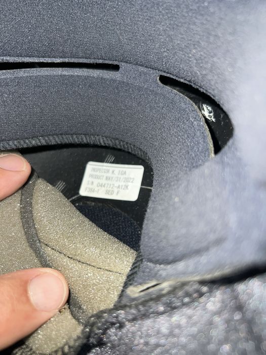Vende se capacete com sistema de som shoei L
