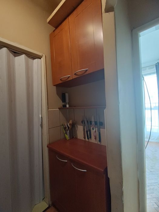 Kawalerka na sprzedaż,z balkonem na 4pietrze, bloku bez windy.