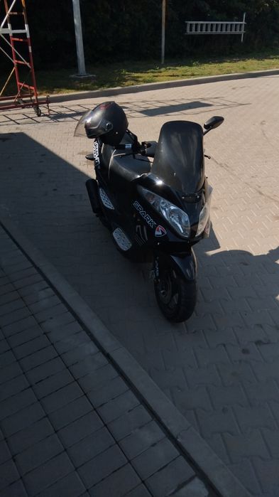 Продам китайській