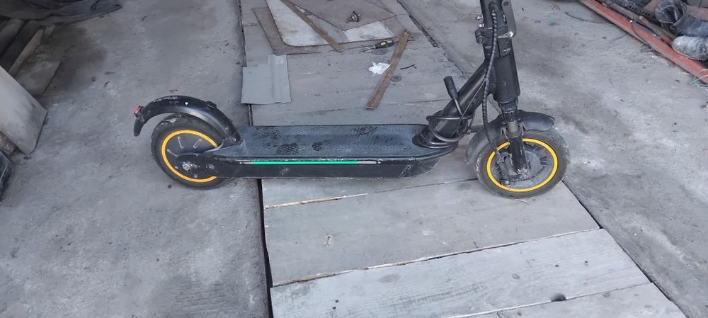 Продам електро самокат kugoo g30 max pro