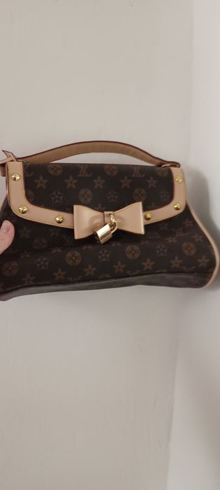 Torebka w stylu Louis Vuitton