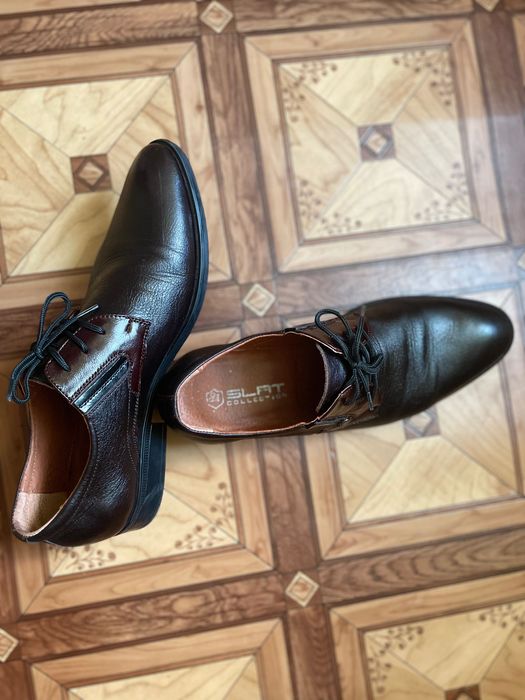 Шкіряні чоловічі туфлі