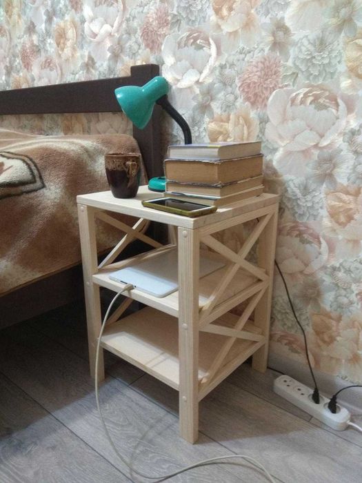 Дерев'яна підставка (підлогова або настільна полиця)