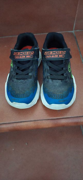 Ténis Skechers Flex-Glow Bolt com luz – tamanho 27 – excelente estado