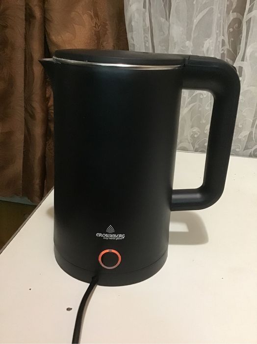 Электрочайник продам