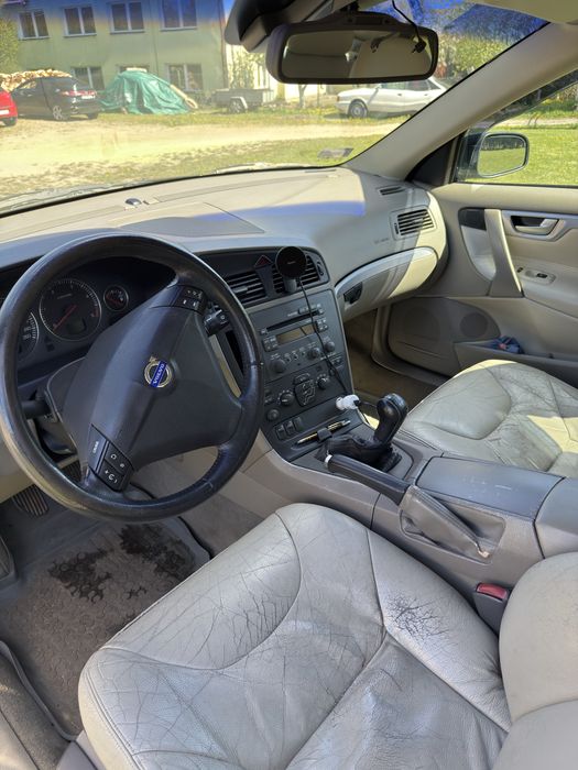 Volvo S60 2.4D 2004r