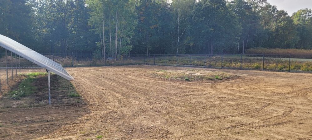 Glebogryzarka separacyjna, , równanie terenu, zakładanie trawników