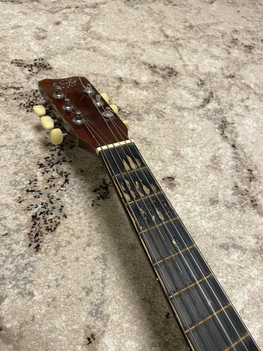 Гітара акустична