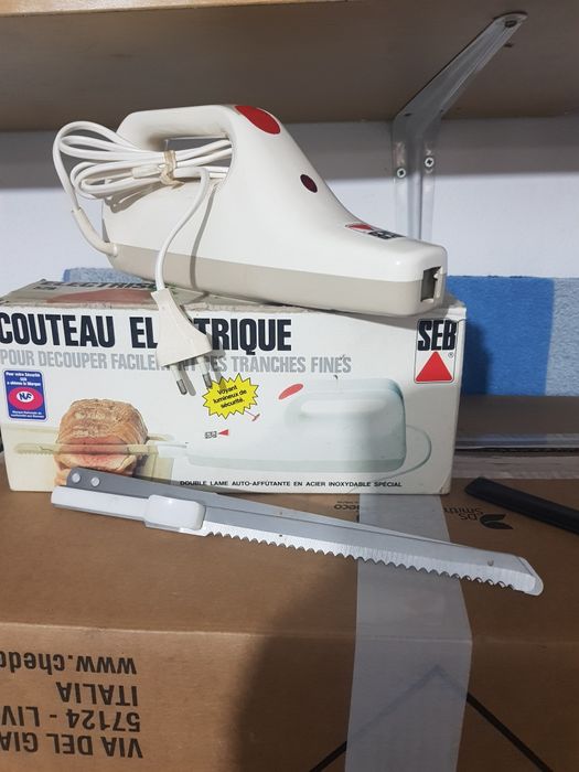 Faca elétrica branca