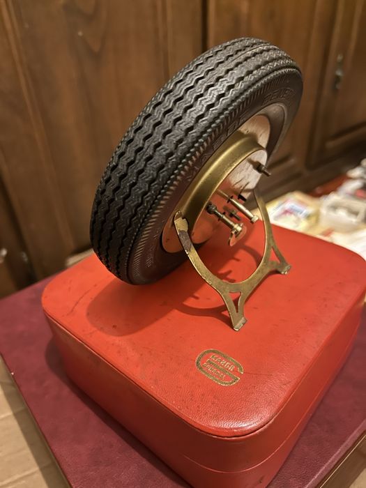 General Mabor raríssimo pneu relógio de corda com caixa original