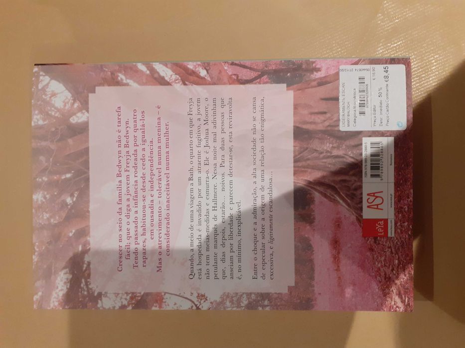 Ligeiramente escandalosa