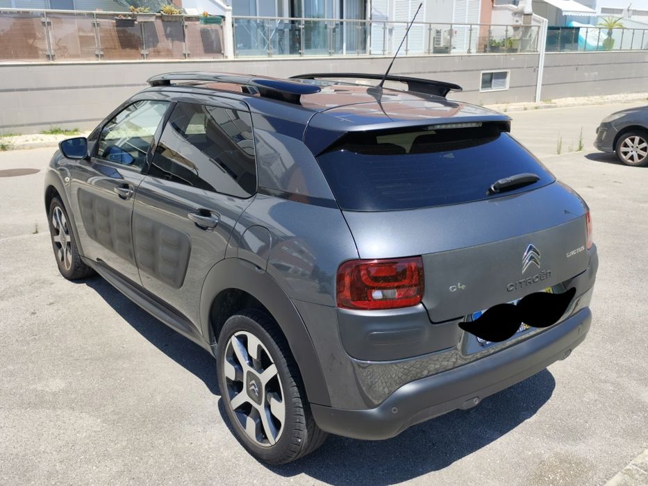 Citroën C4 Cactus 1.6 HDi Shine 99cv – FULL EXTRAS – Teto Panorâmico — photo 4