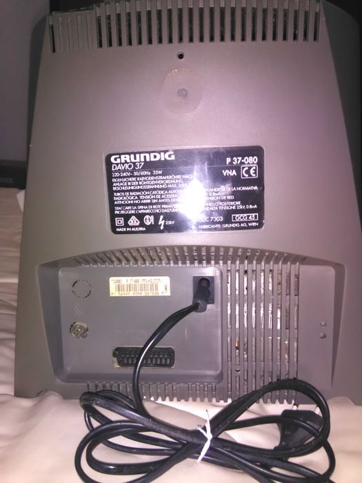 2 tv`s - 1 pequena e 1 média - ler descrição