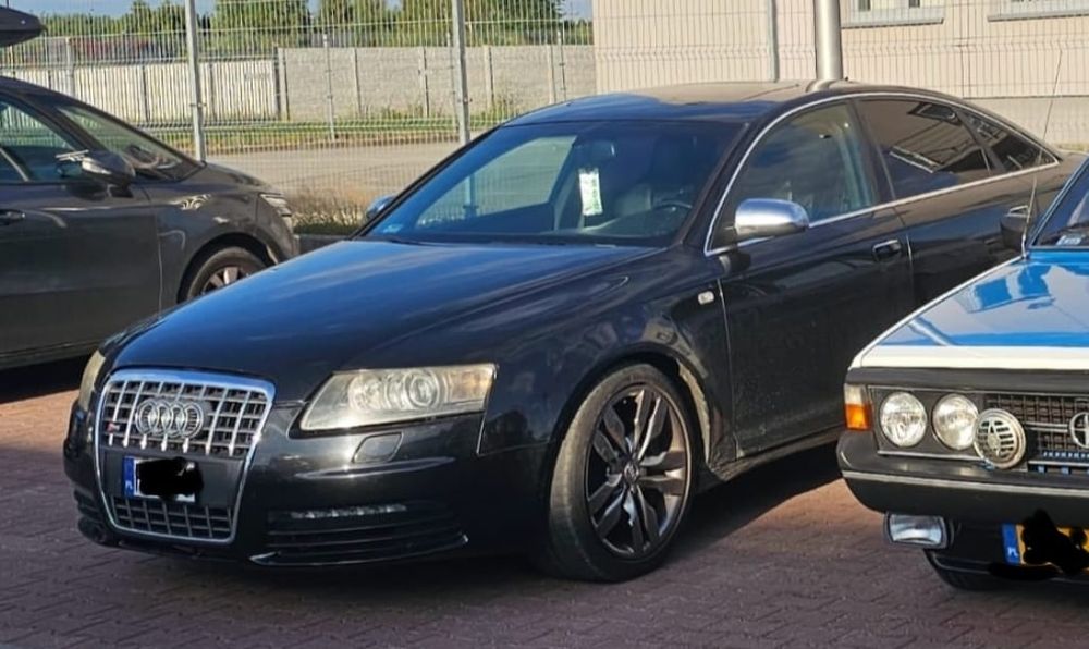 Audi S6 C6 V10 5.2