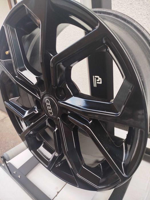 A440#Alufelgi Uzywane  17" 5x112 Et 40 7J Vw Skoda Audi