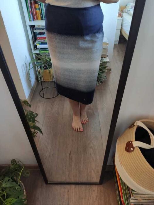 elegancka spódnica midi
