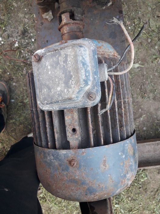 Продам редукторную бетономешалку