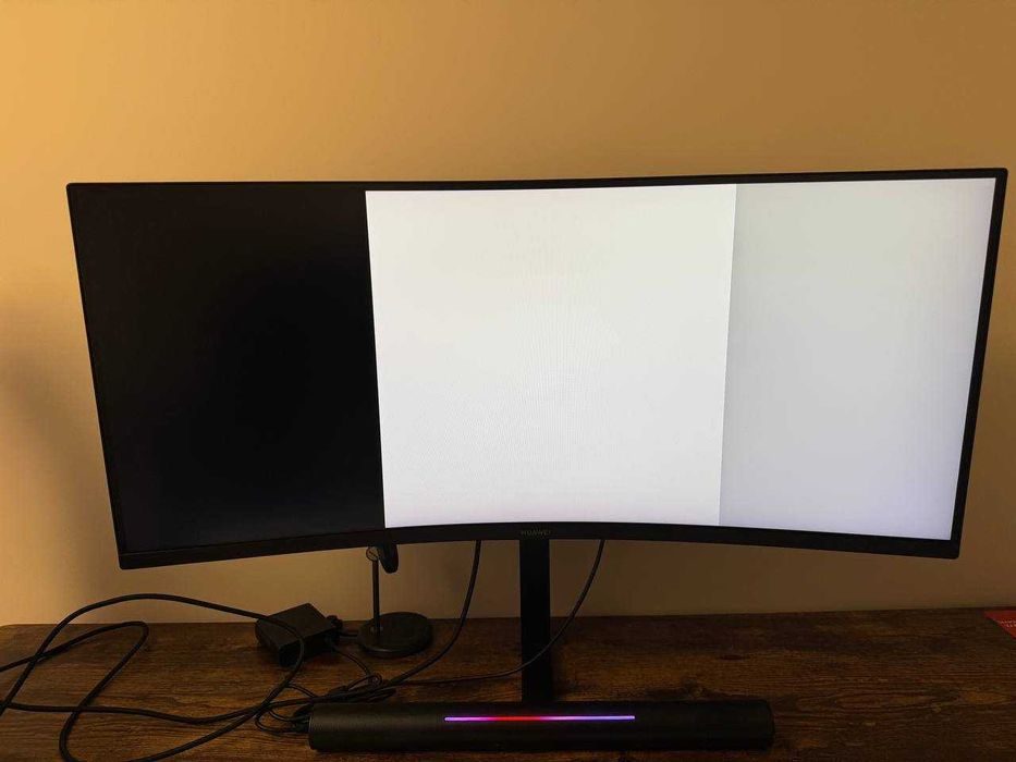 Monitor HUAWEI MateView GT 34” 3440x1440px 165Hz 4 ms Curved