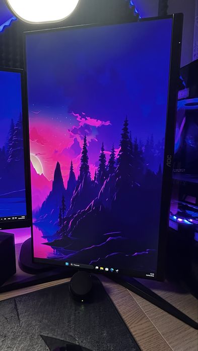 Setup 3 Monitores510971917255331842