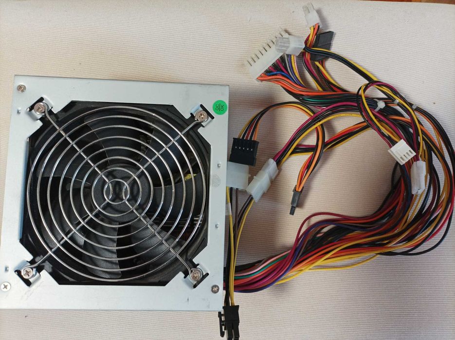 продам рабочий блок питания ПК 400 Вт