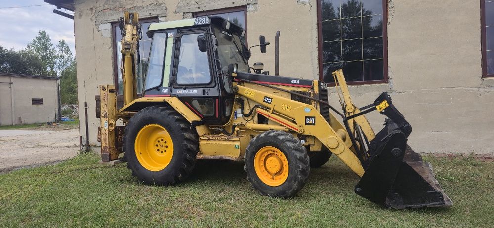 Sprzedam koparko ladowarka caterpillar cat 428b  4x4 pelna opcja