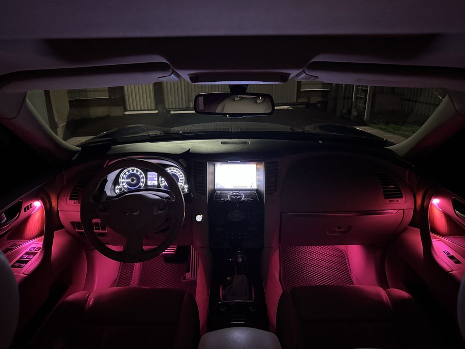 INFINITI FX 37S Максимальна