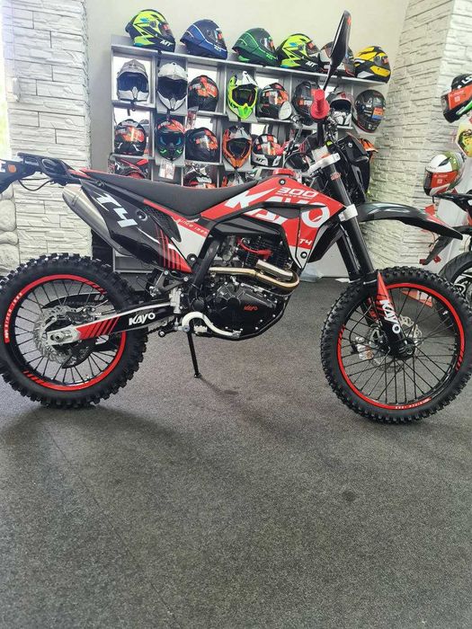 Мотоцикл Kayo T4 ROAD 300сс!