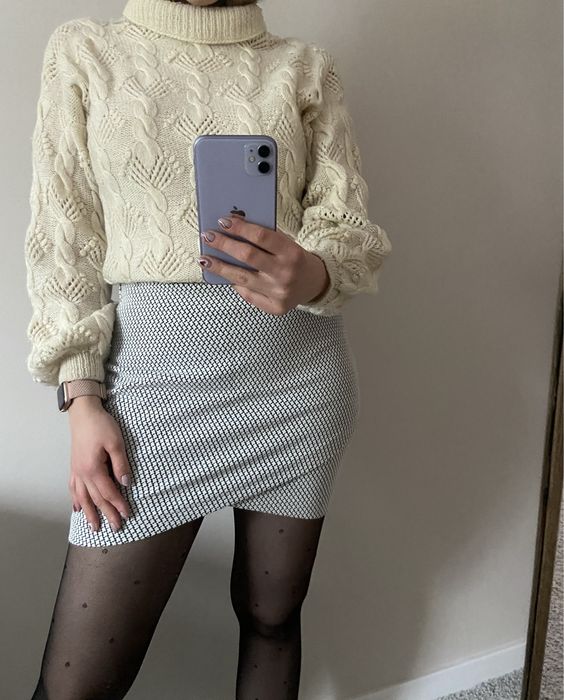 Asymetryczna spódnica