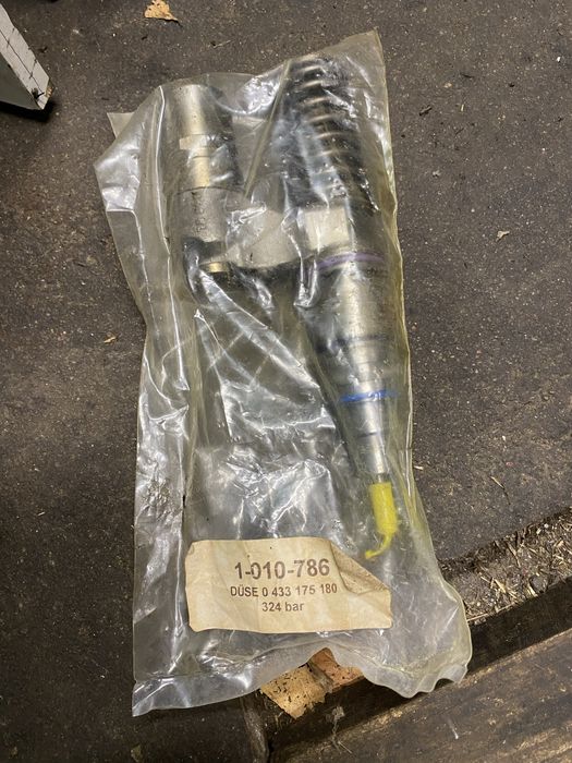 Форсункі Skania  Нові. 9000