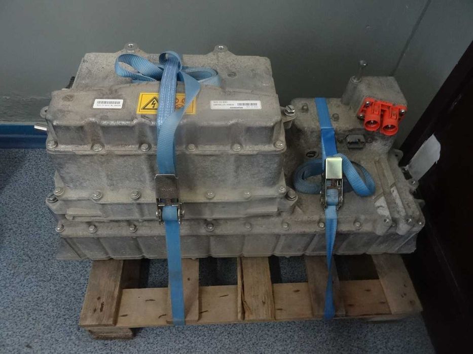 Kontroler hybrydowy komatsu