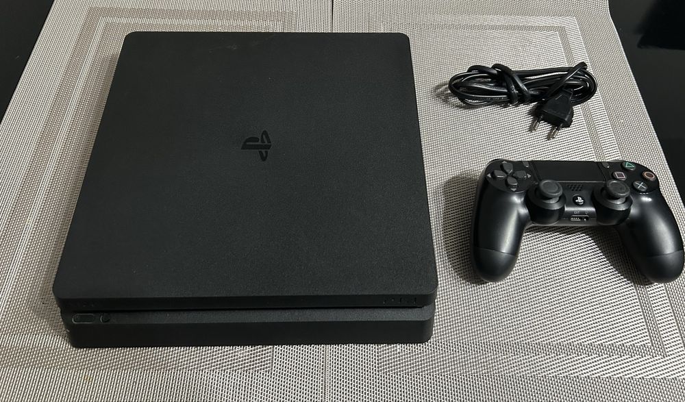 PlayStation 4 Slim 500gb
